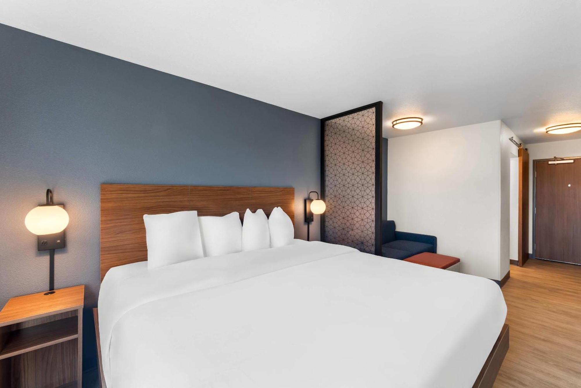 Everhome Suites Бастроп Экстерьер фото